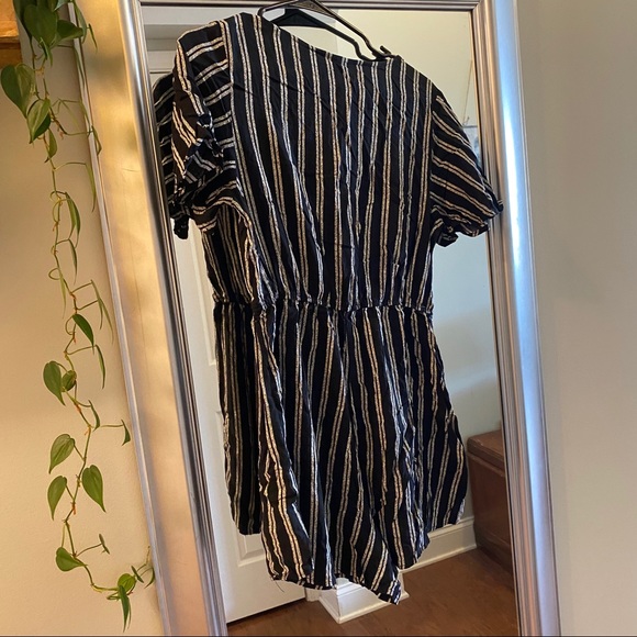 Black and White Striped Romper - Picture 4 of 5